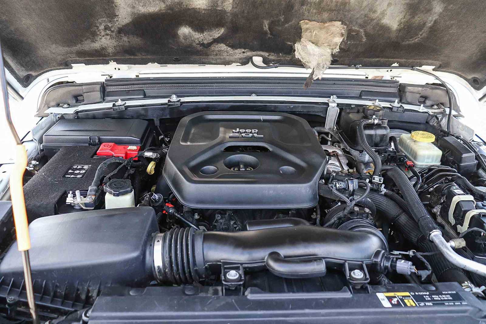 Used 2018 Jeep Wrangler Unlimited Sport S AWD/4WD image 37