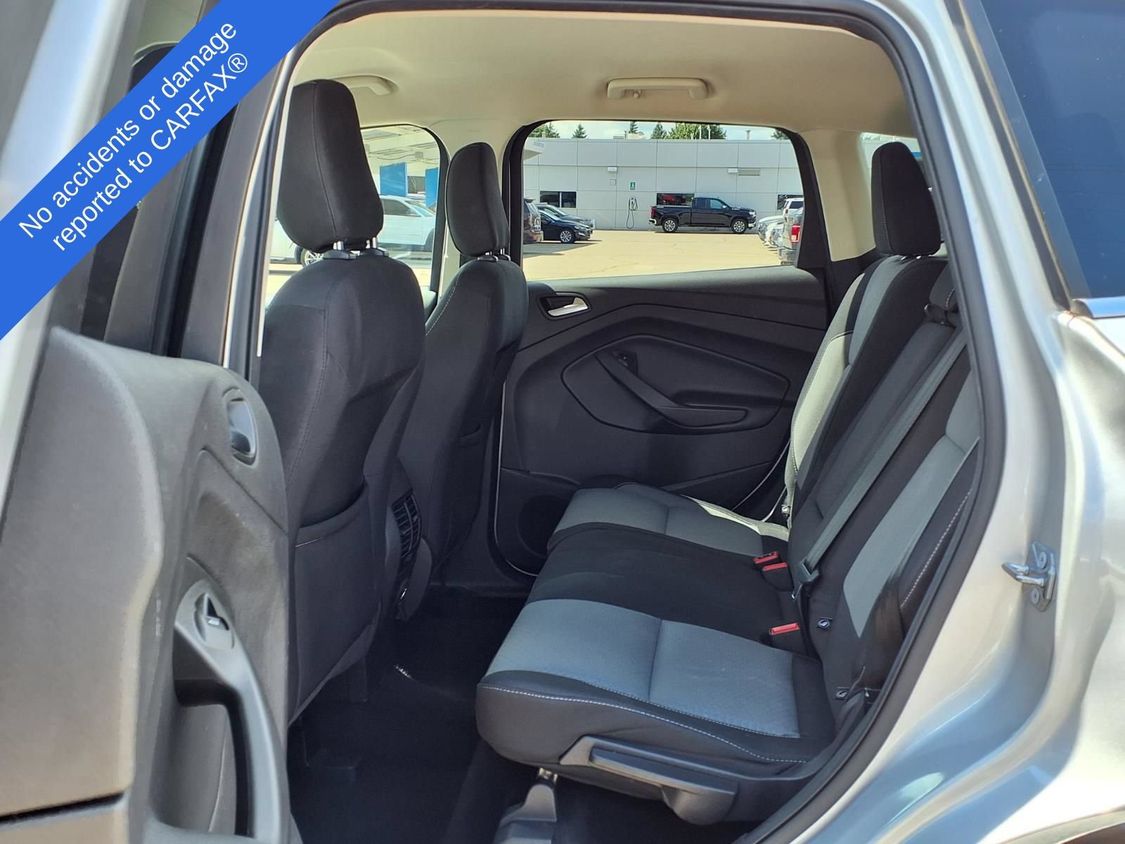 Used 2018 Ford Escape SE w/ SE Sync 3 Package FWD image 12