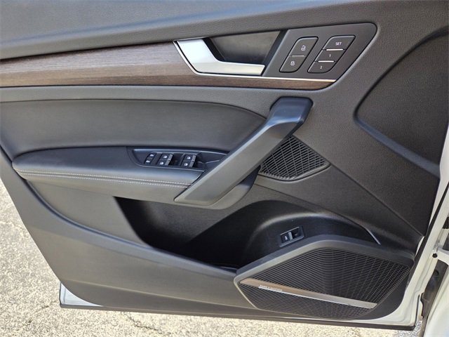 Used 2024 Audi Q5 2.0T Premium Plus image 27