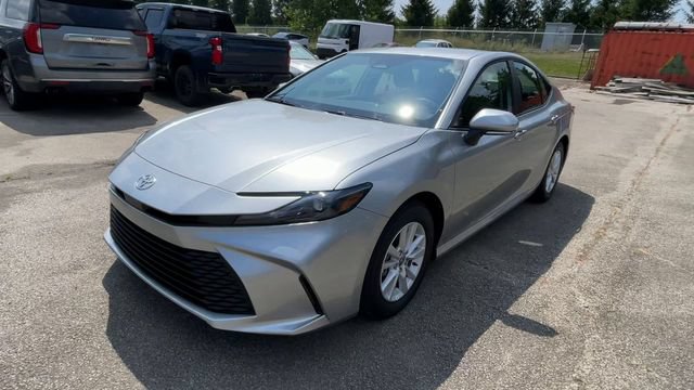 Used 2026 Toyota Camry LE w/ Convenience Package FWD image 6