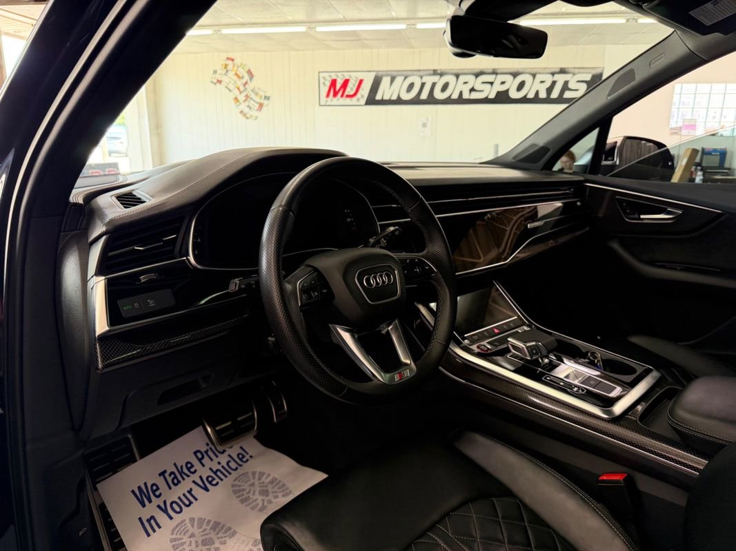 Used 2021 Audi SQ7 Premium Plus AWD/4WD image 17