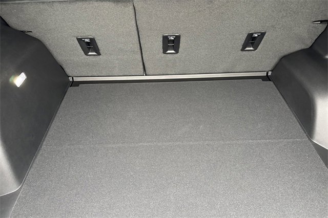 New 2026 GMC Terrain Elevation w/ Elevation Premium Package image 17