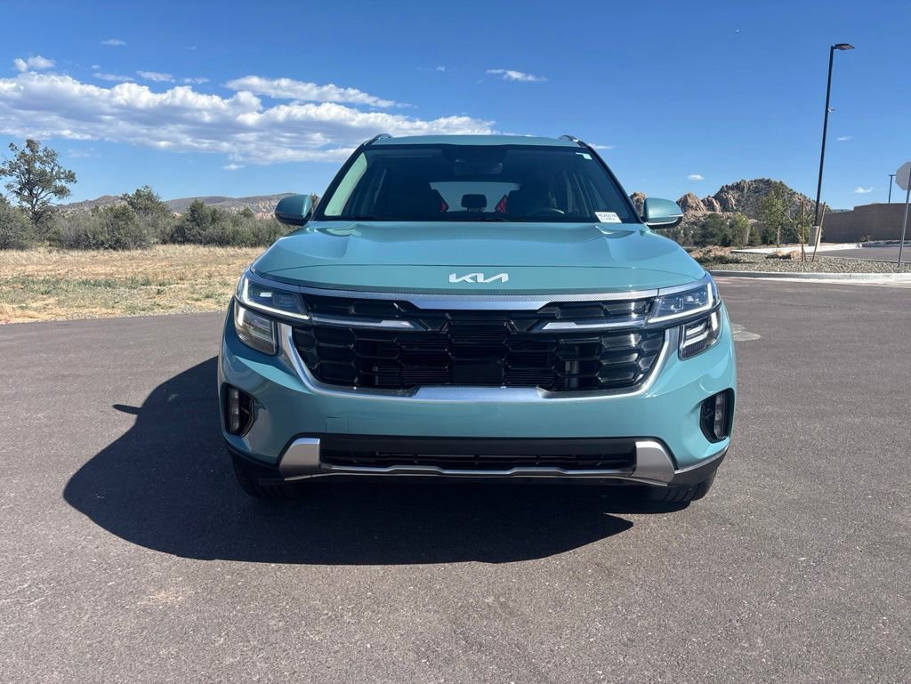 Used 2024 Kia Seltos SX w/ SX Sunroof Package AWD/4WD image 9