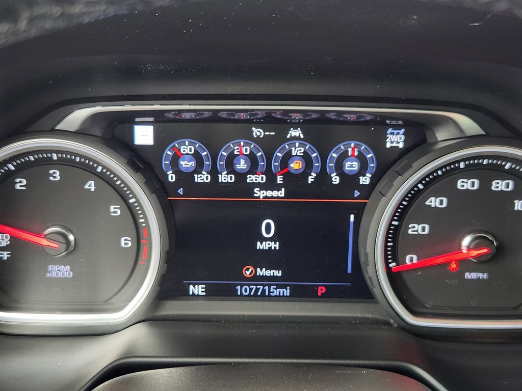 Used 2021 Chevrolet Suburban Premier AWD/4WD image 7