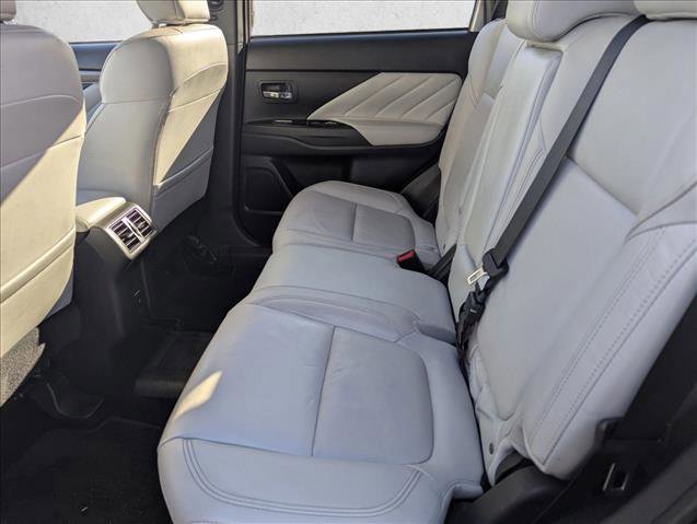 Used 2022 Mitsubishi Outlander SEL image 18