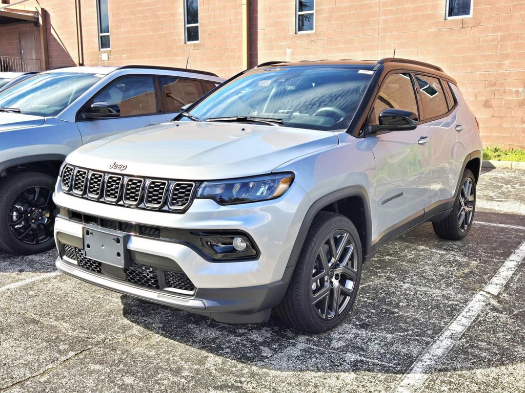Certified 2026 Jeep Compass Limited image 4