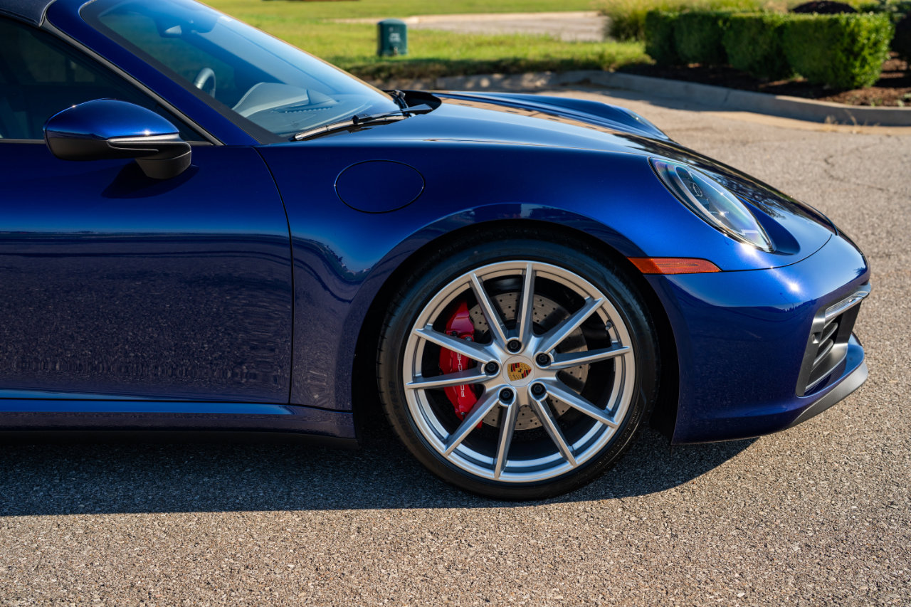 Used 2020 Porsche 911 Carrera 4S image 12
