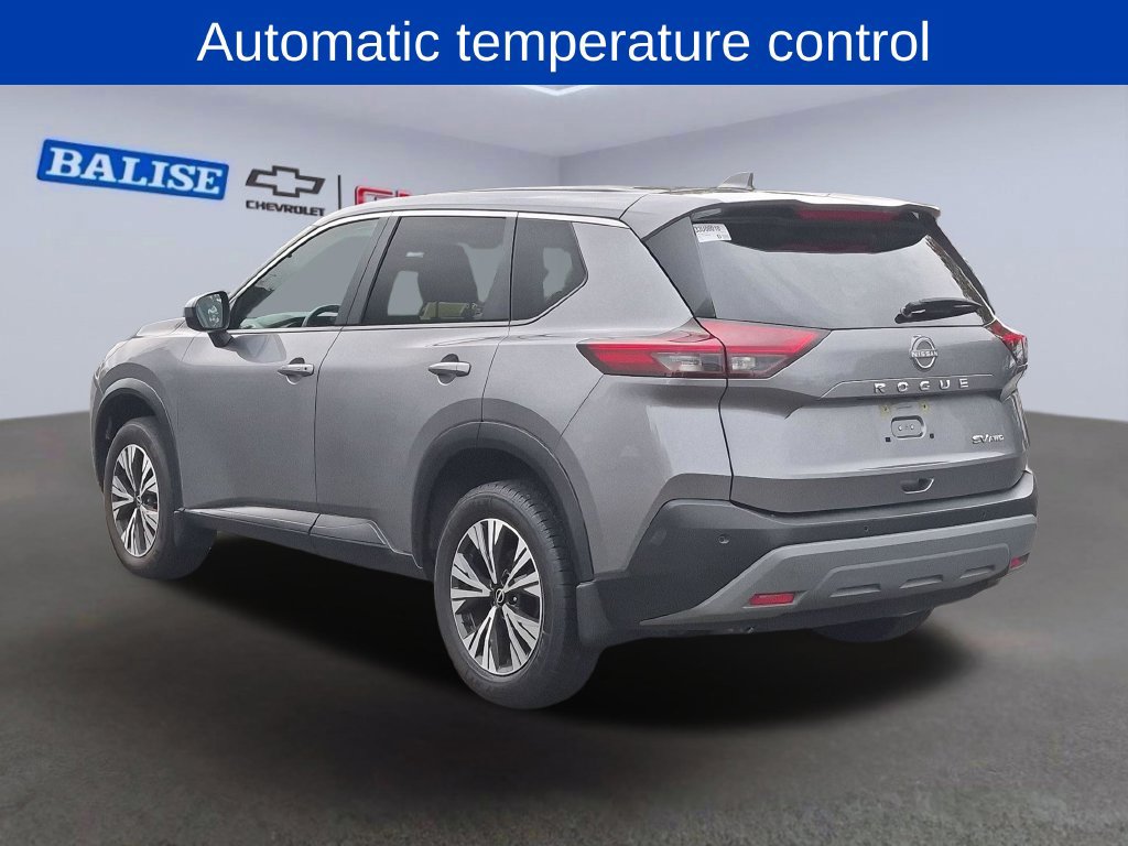 Used 2023 Nissan Rogue SV AWD/4WD image 5