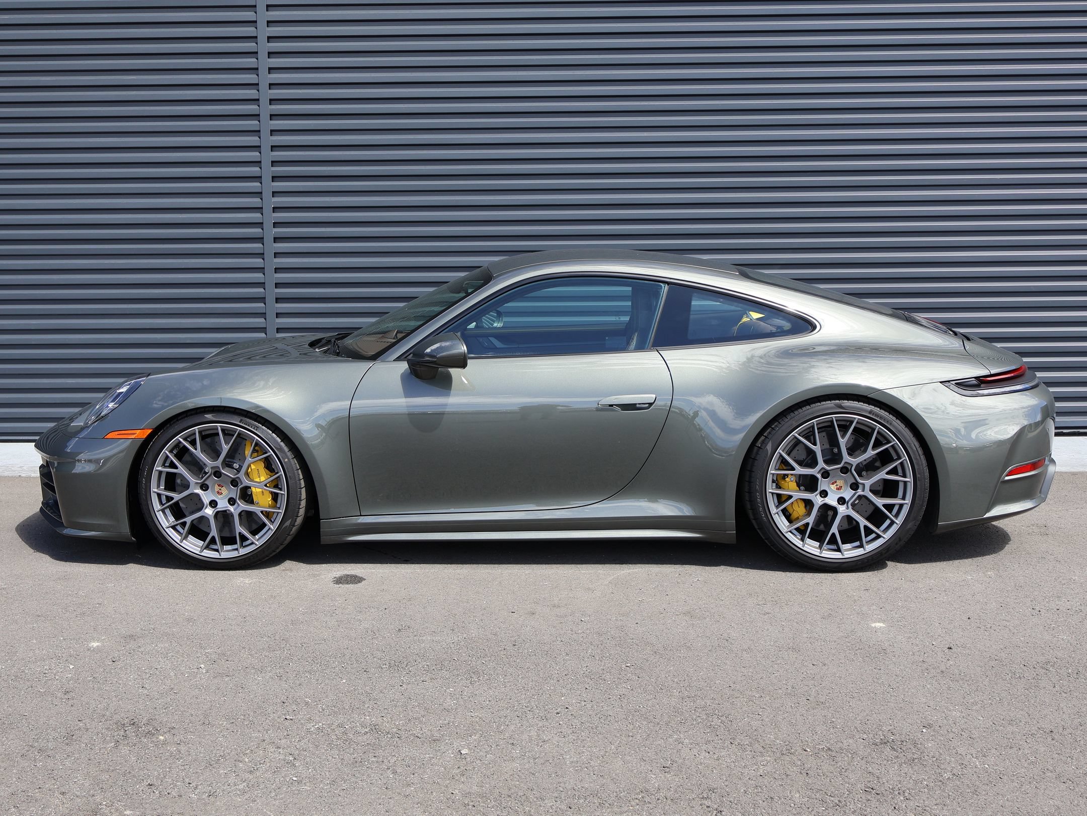 Used 2026 Porsche 911 Carrera S RWD image 2