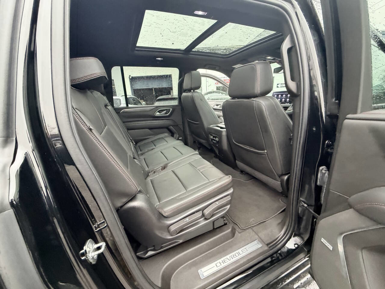 Used 2021 Chevrolet Suburban RST image 53