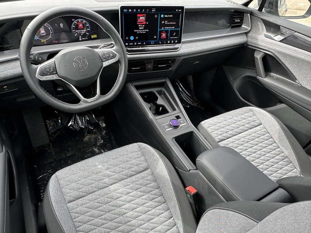 New 2025 Volkswagen Tiguan S image 9