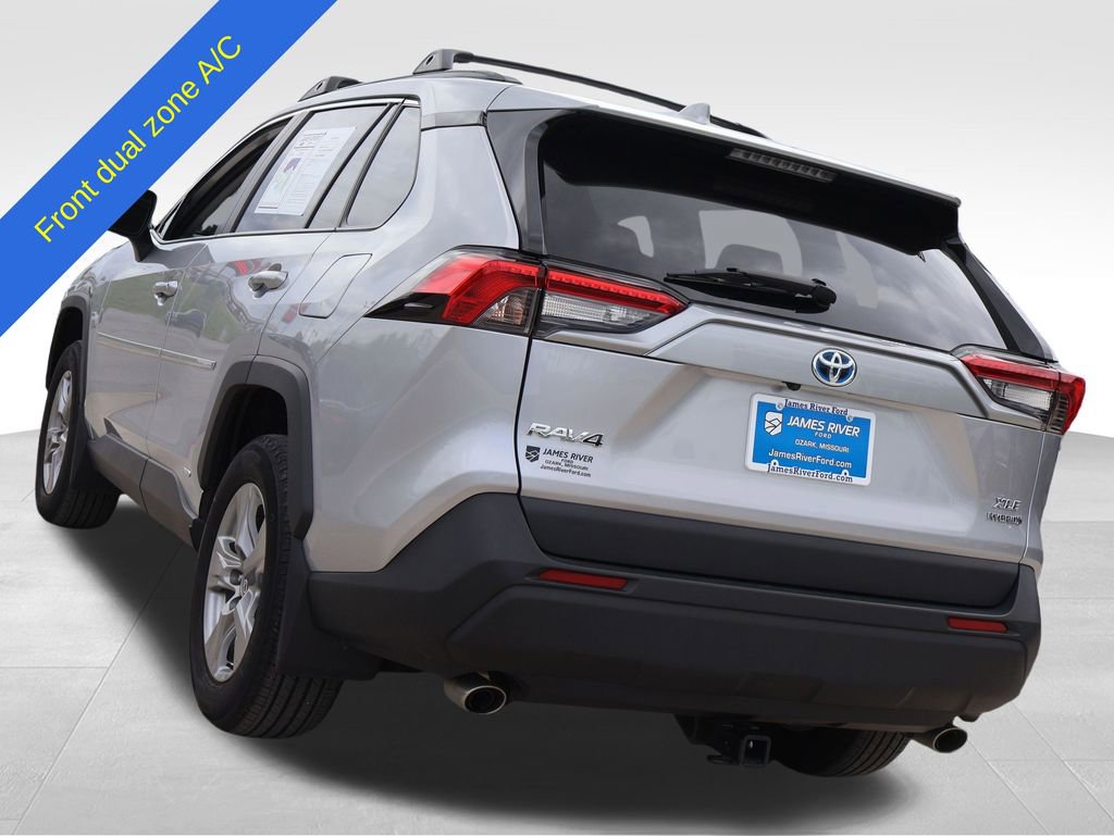 Used 2023 Toyota RAV4 XLE w/ Convenience Package AWD/4WD image 3
