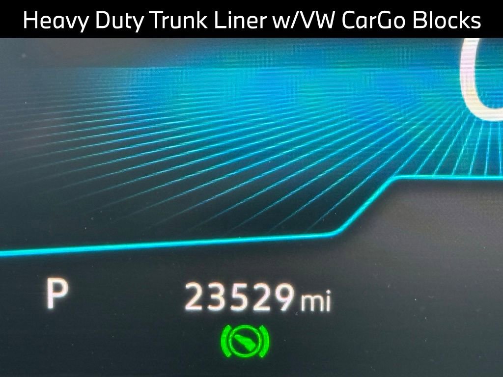 Used 2023 Volkswagen Tiguan SE R-Line FWD image 12