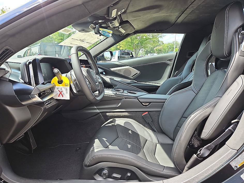 New 2027 Chevrolet Corvette Grand Sport w/ Z52 Sport Performance Package RWD image 11