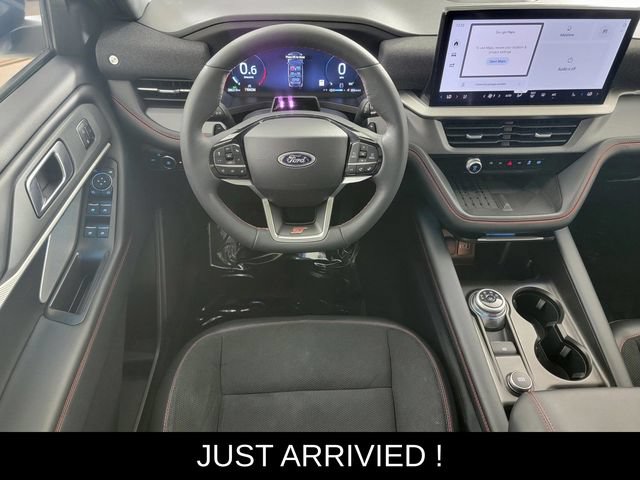 Used 2025 Ford Explorer ST AWD/4WD image 23