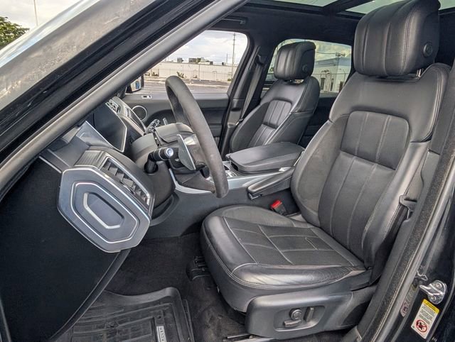Used 2019 Land Rover Range Rover Sport HST image 7