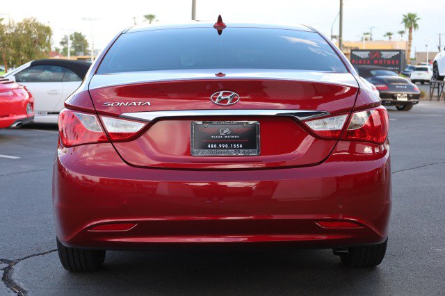 Used 2011 Hyundai Sonata GLS FWD image 14