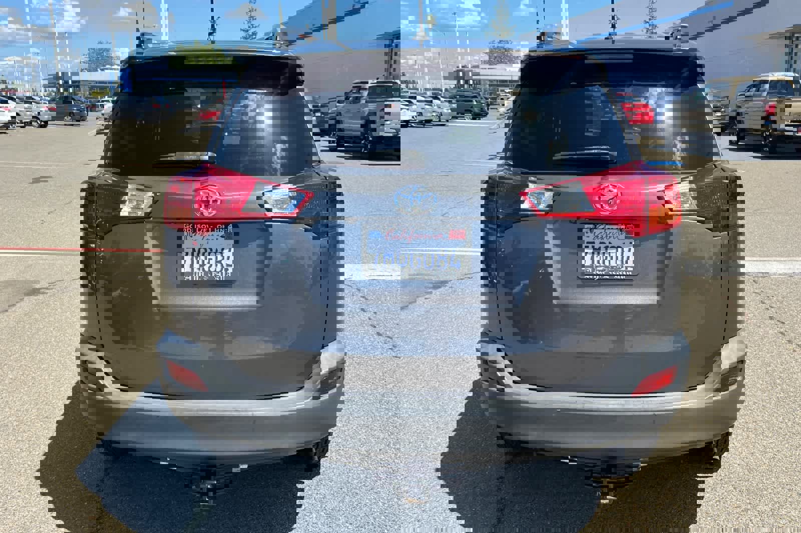 Used 2014 Toyota RAV4 LE image 5