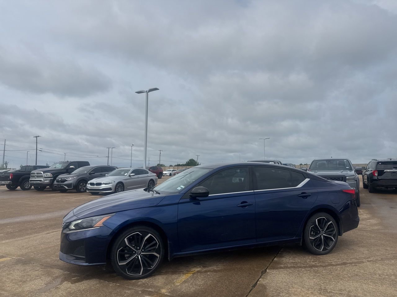 Certified 2024 Nissan Altima 2.5 SR AWD/4WD image 10