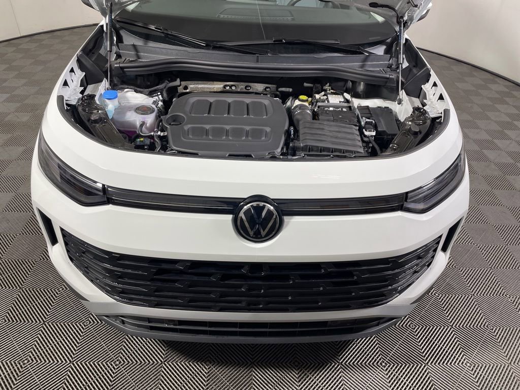 New 2026 Volkswagen Tiguan SE AWD/4WD image 25