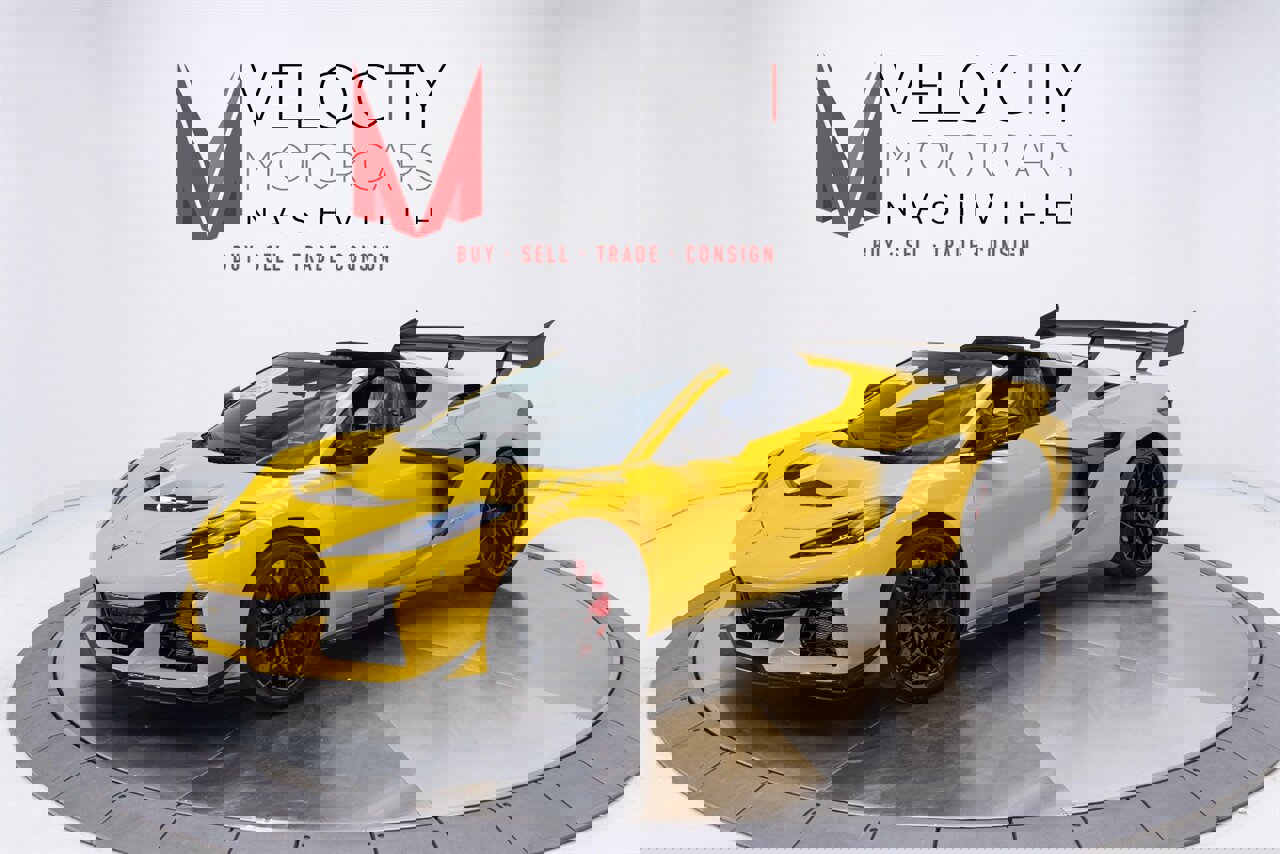 Used 2026 Chevrolet Corvette ZR1 w/ ZR1 Carbon Fiber Aero Package image 16