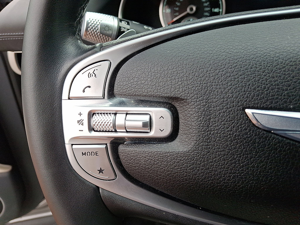 Used 2021 Genesis GV80 2.5T AWD/4WD image 9