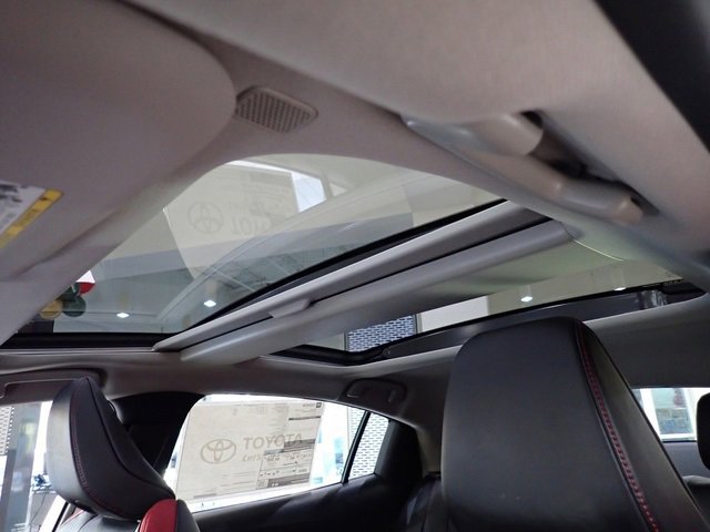 New 2026 Toyota Prius Plug-In Hybrid image 16