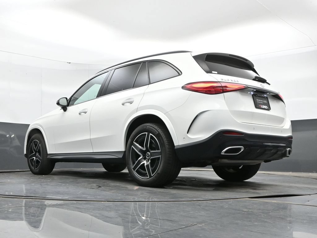 Used 2024 Mercedes-Benz GLC 300 4MATIC image 46