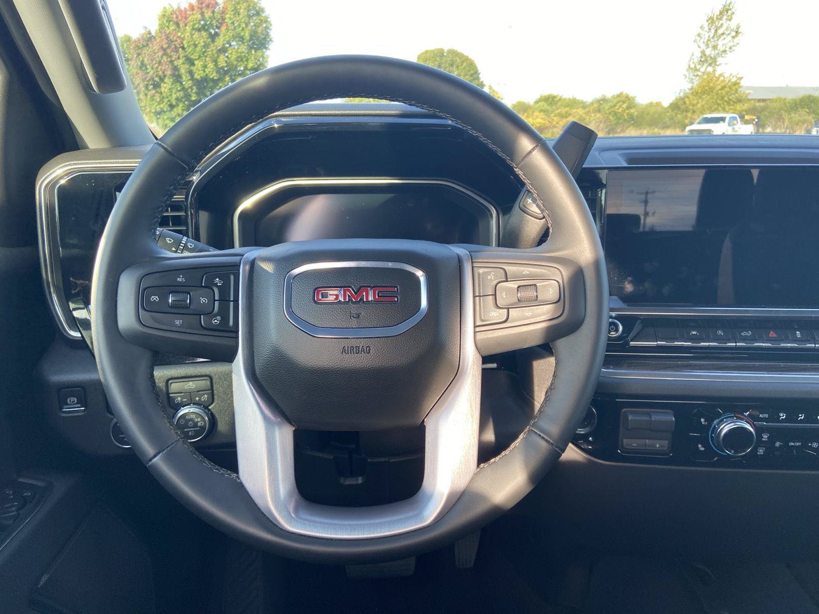 Used 2026 GMC Sierra 1500 Elevation AWD/4WD image 28