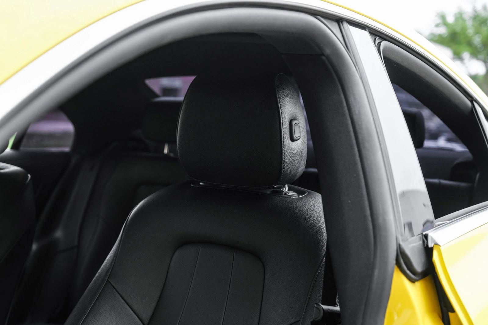 Used 2022 Mercedes-Benz CLA 250 image 31