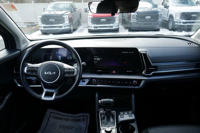 Used 2023 Kia Sportage EX image 6