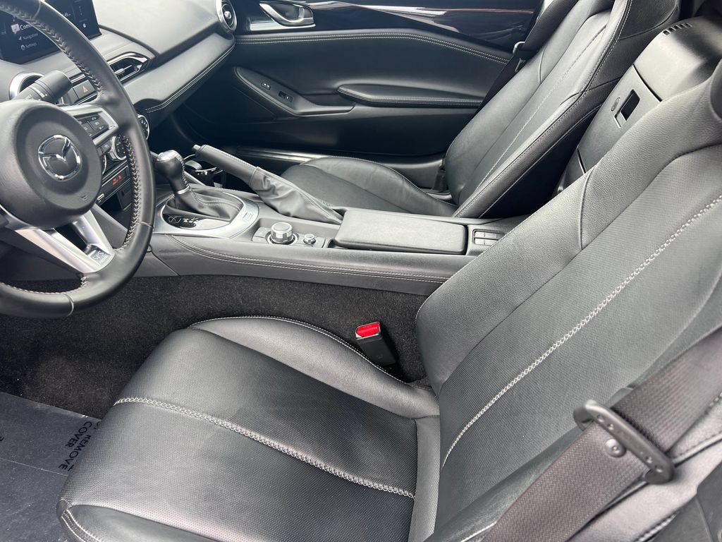 Used 2025 MAZDA MX-5 Miata RF Grand Touring RWD image 10