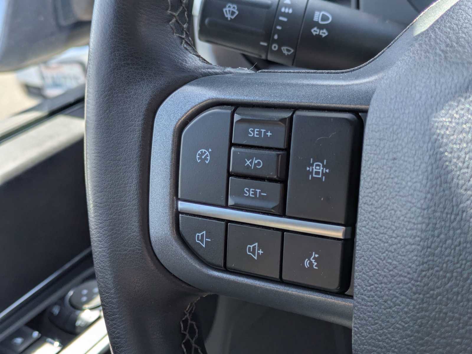 Used 2024 Ford F150 XLT AWD/4WD image 24