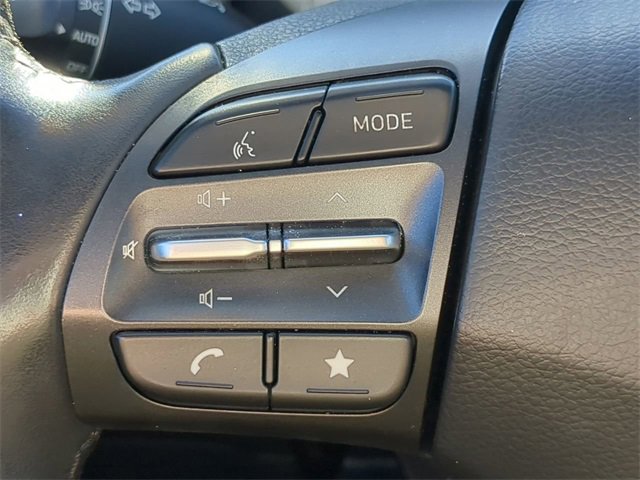 Used 2023 Hyundai Kona Limited image 25