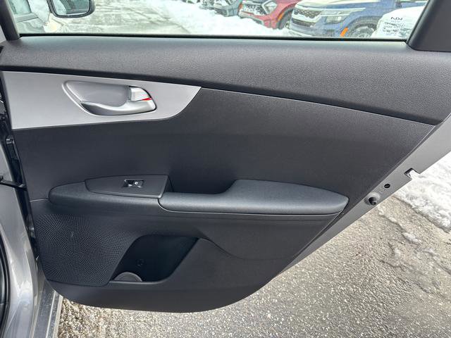 Certified 2023 Kia Forte LXS image 15