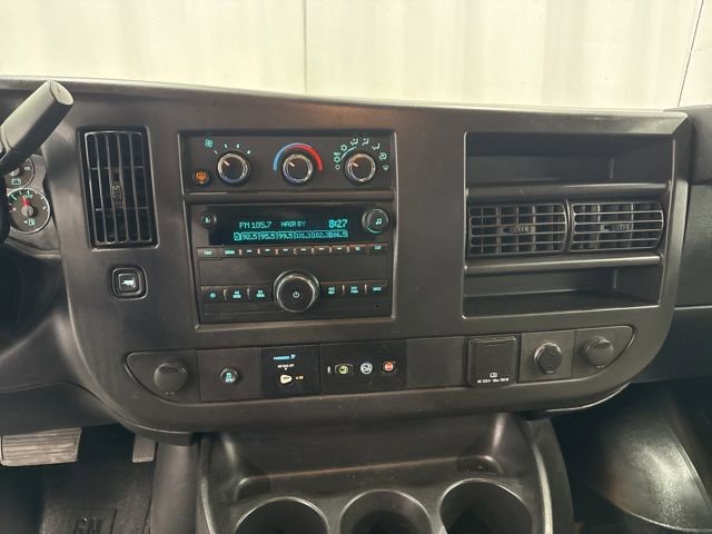 Used 2017 Chevrolet Express 3500 LT w/ LT Preferred Equipment Group image 19