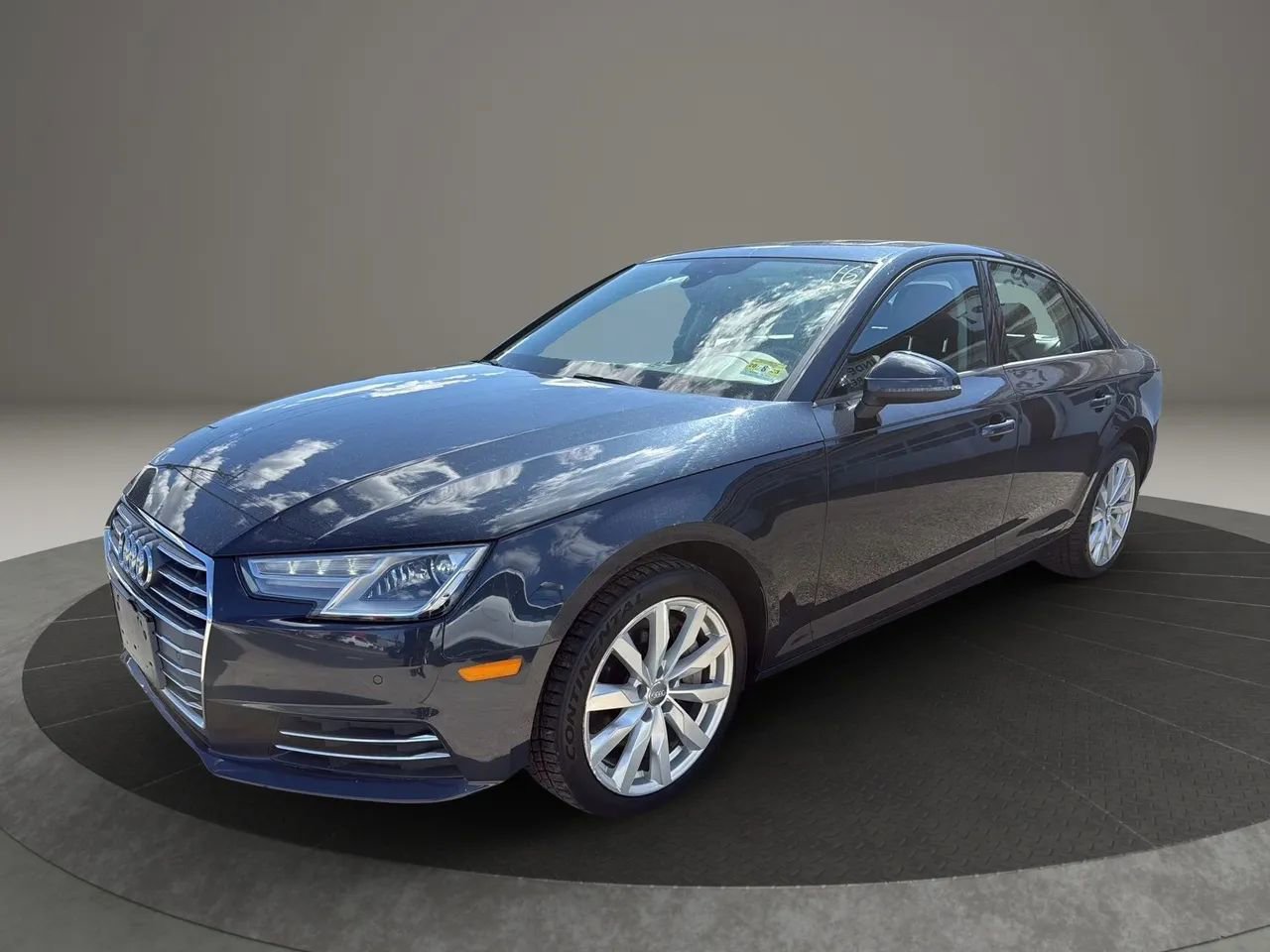 Used 2017 Audi A4 2.0T Premium AWD/4WD image 2