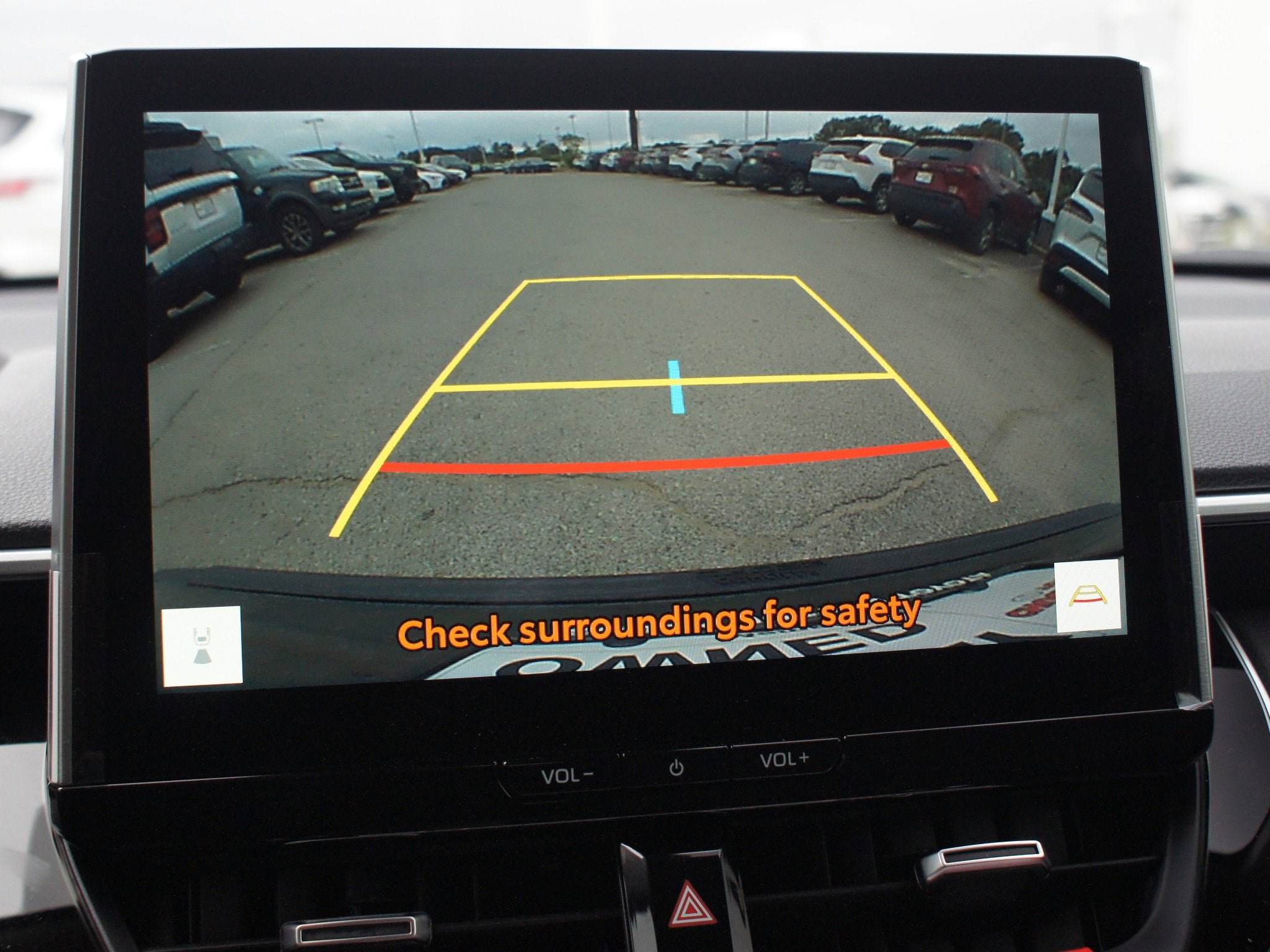 Used 2026 Toyota Corolla Cross XLE w/ Convenience Package FWD image 15