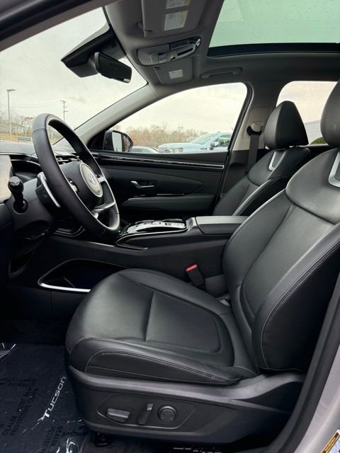 Used 2024 Hyundai Tucson Limited image 16