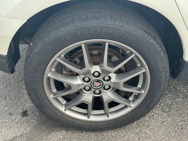 Used 2016 Cadillac SRX Performance w/ Driver Awareness Package AWD/4WD image 12