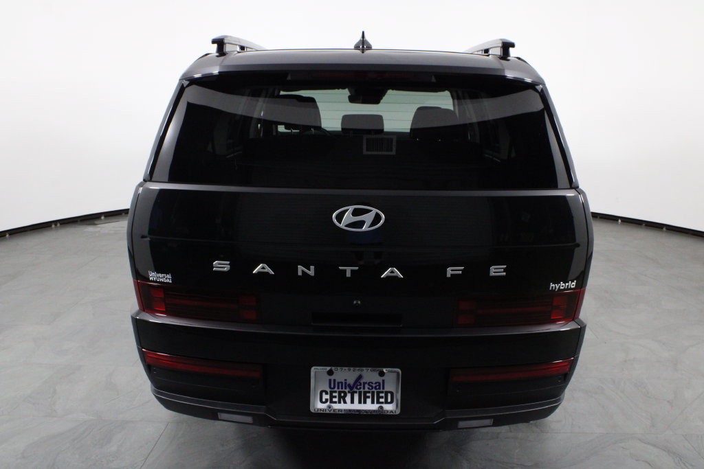 Used 2026 Hyundai Santa Fe SEL FWD image 11