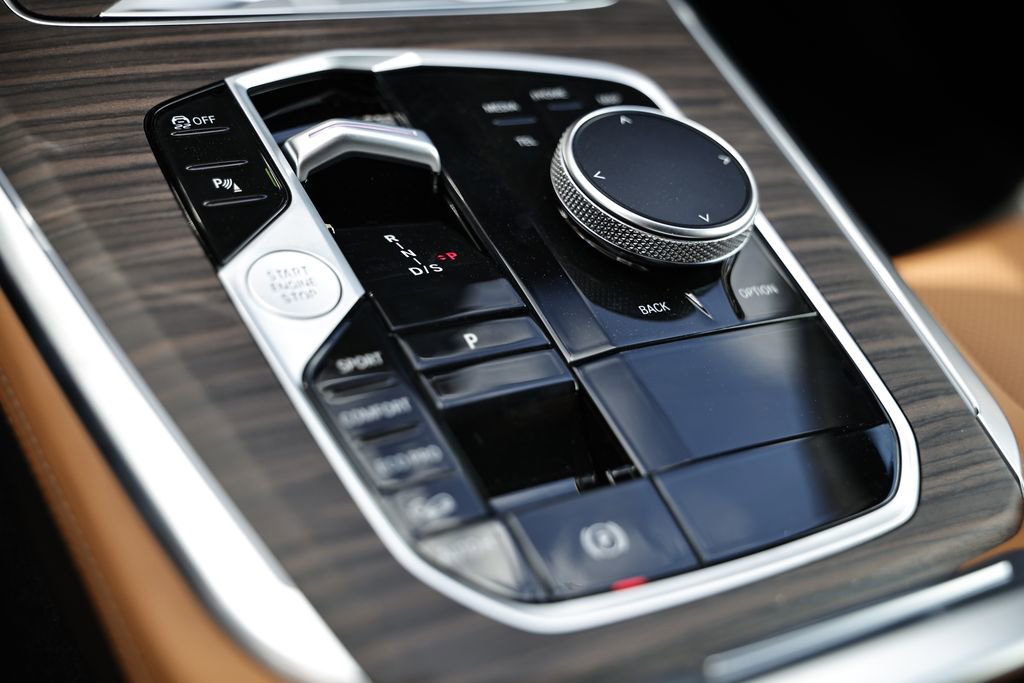 New 2026 BMW X5 xDrive40i w/ M Sport Package image 36