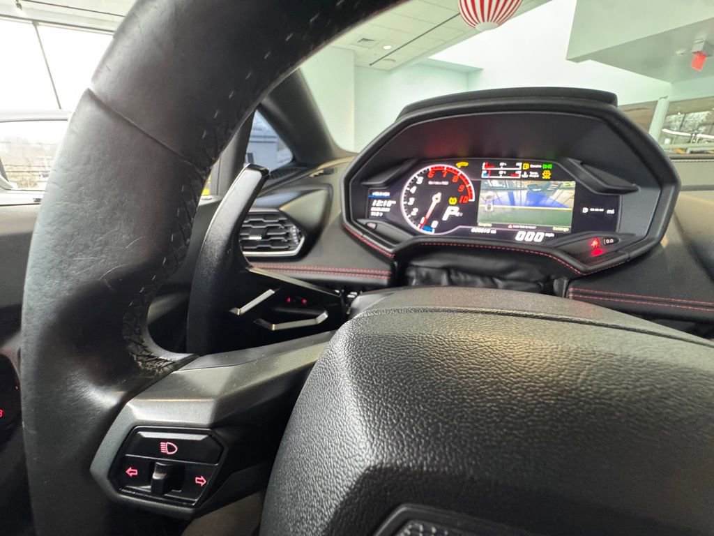 Used 2016 Lamborghini Huracan LP 580-2 image 38