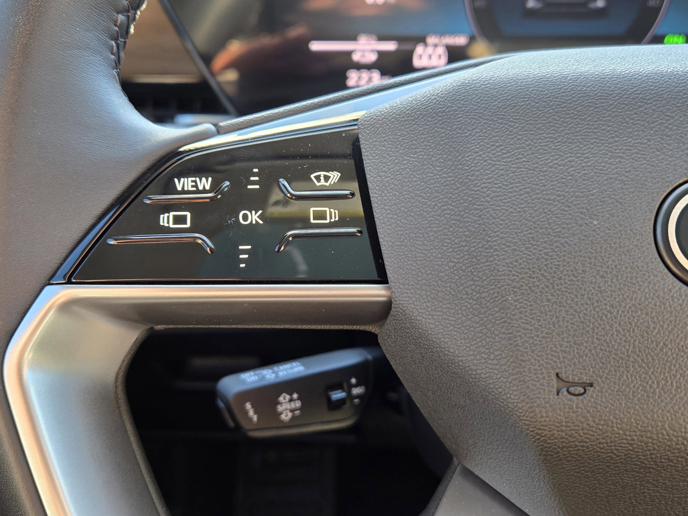 New 2025 Audi A6 e-tron Premium Plus w/ Premium Plus image 25