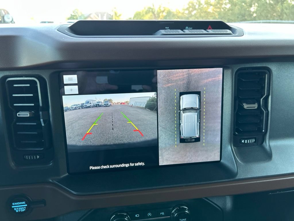 Used 2024 Ford Bronco Outer Banks AWD/4WD image 24