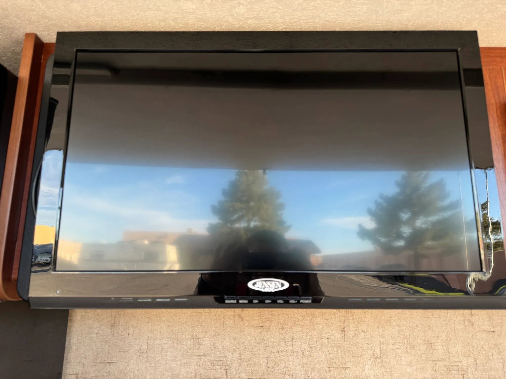 Used 2015 Ford E-450 and Econoline 450 Super Duty w/ Motorhome Prep Package image 18