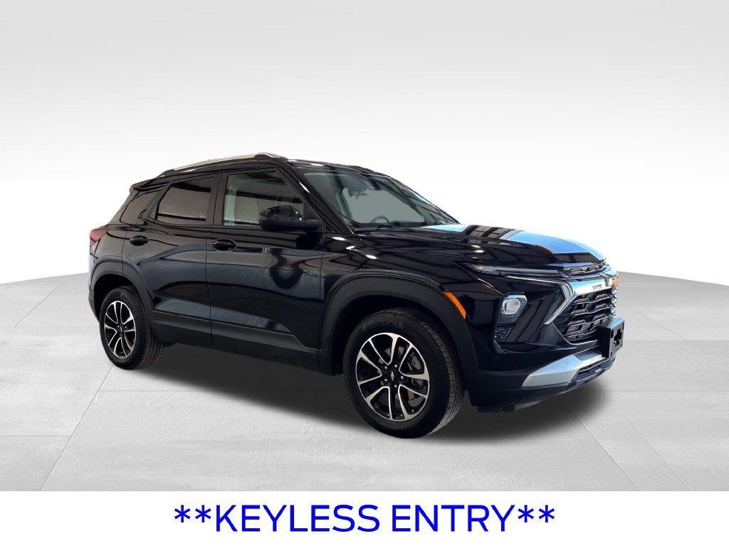 Used 2025 Chevrolet TrailBlazer LT AWD/4WD image 10