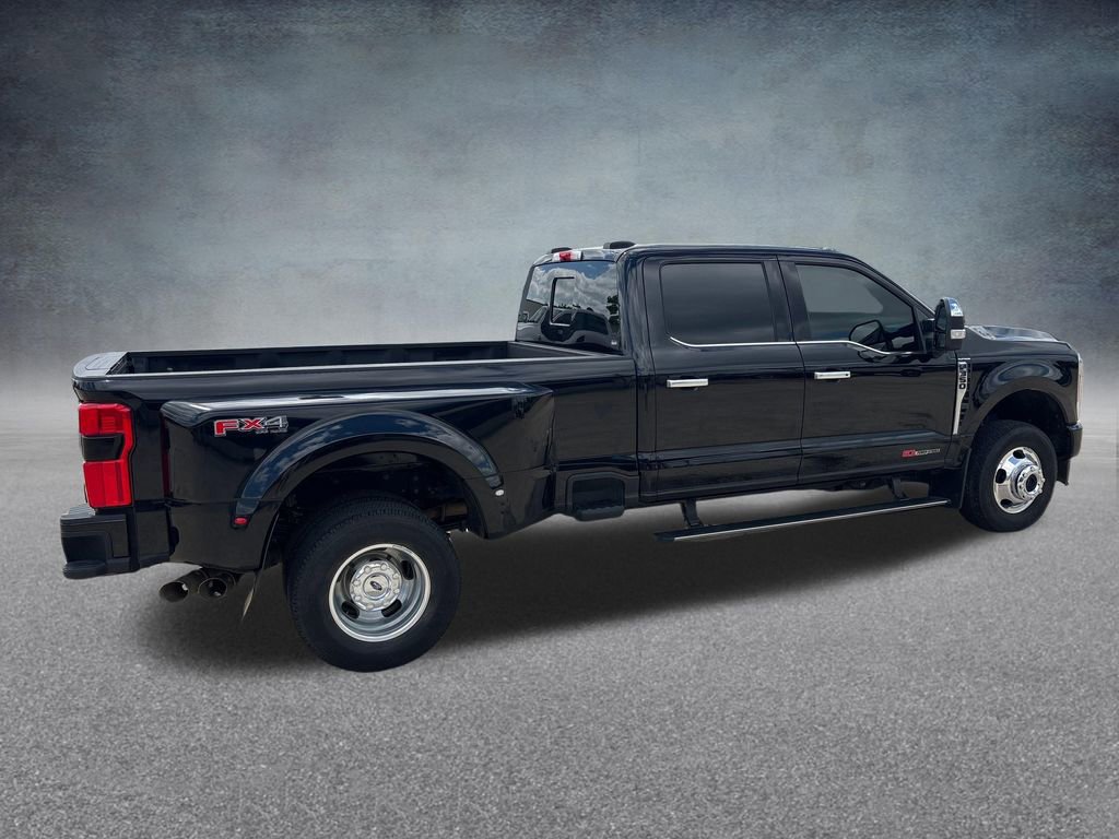 Used 2025 Ford F350 Platinum w/ Platinum Plus Package AWD/4WD image 5