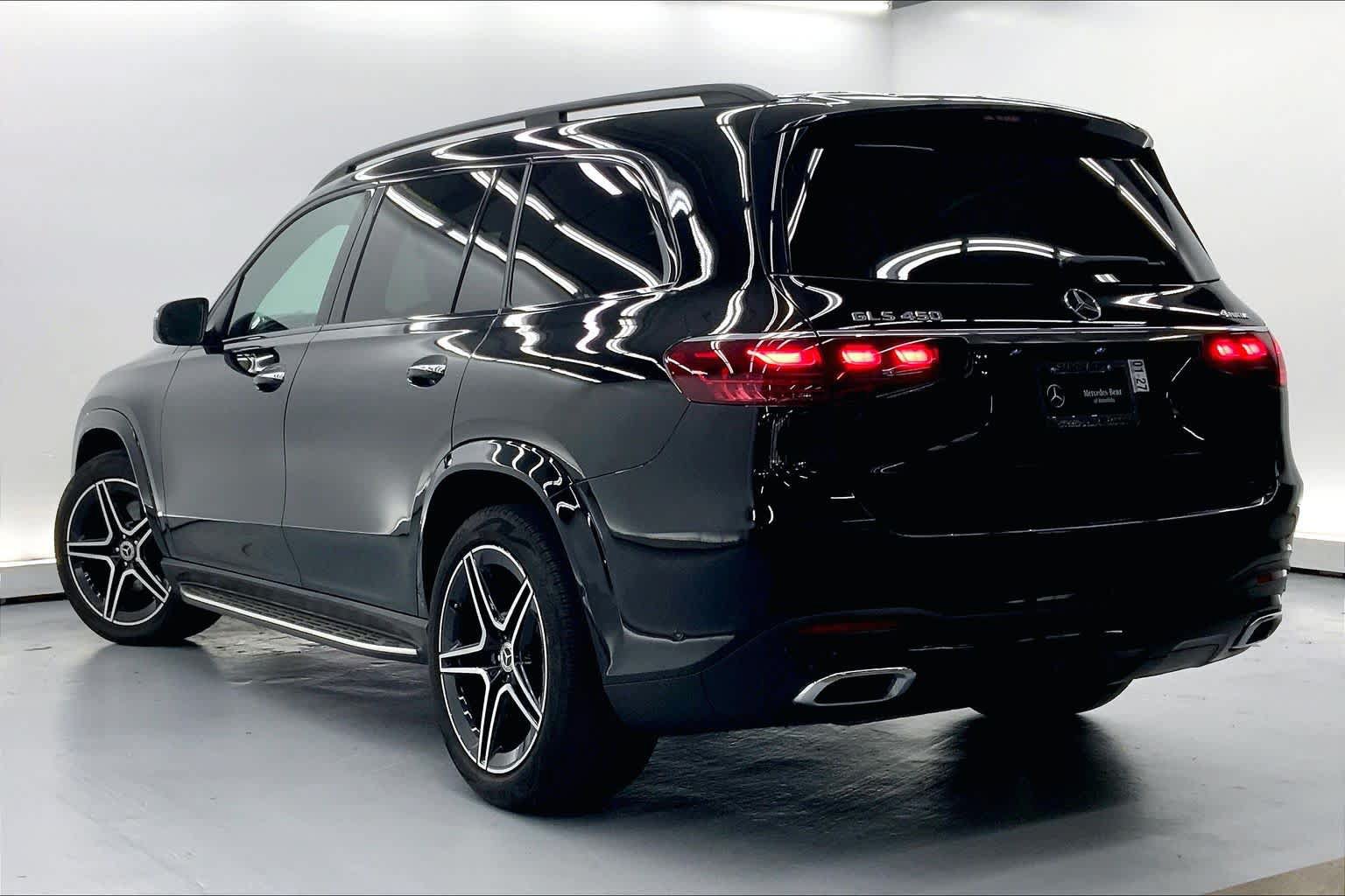 Certified 2024 Mercedes-Benz GLS 450 4MATIC image 2