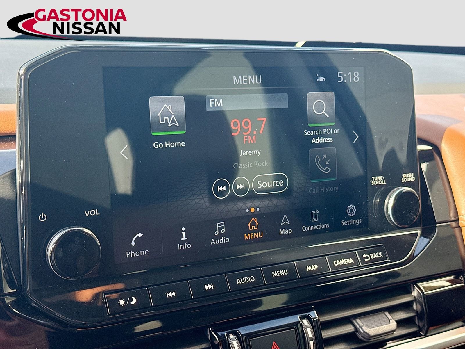 Used 2024 Nissan Pathfinder Platinum image 19